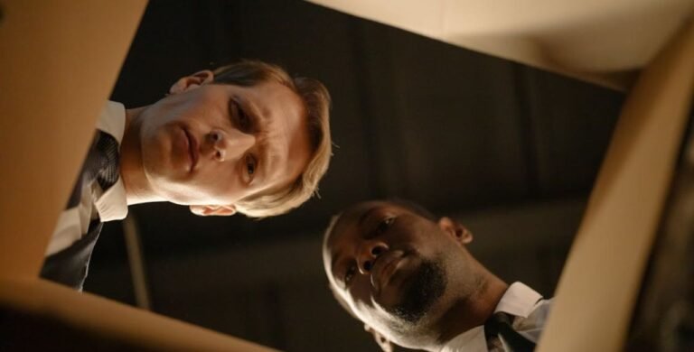 us operative crossword clue