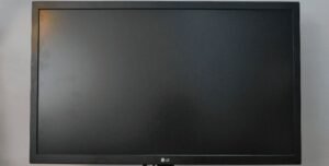 Why the 23.6" lg 24gl600f Stands Out in a Crowded Market