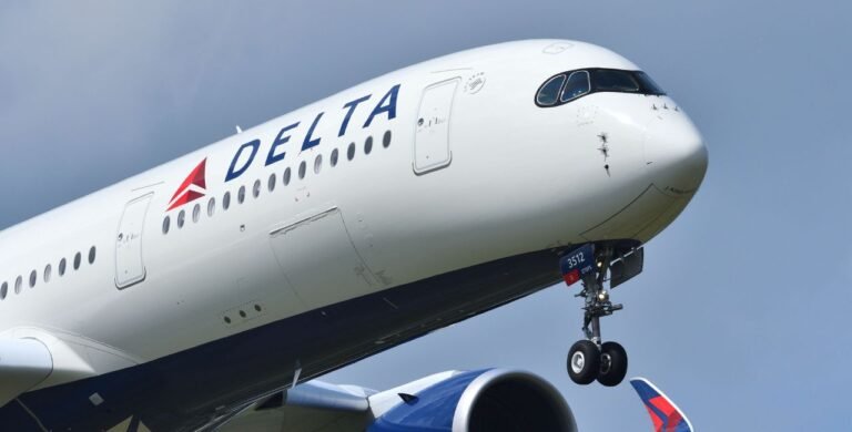 Delta Flight DL275 Japan Diversion LAX: What Travelers Need to Know delta flight dl275 japan diversion lax