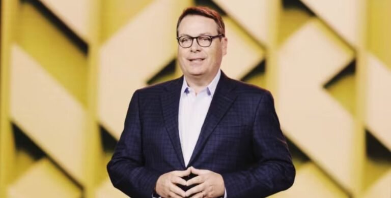 pastor chris hodges scandal