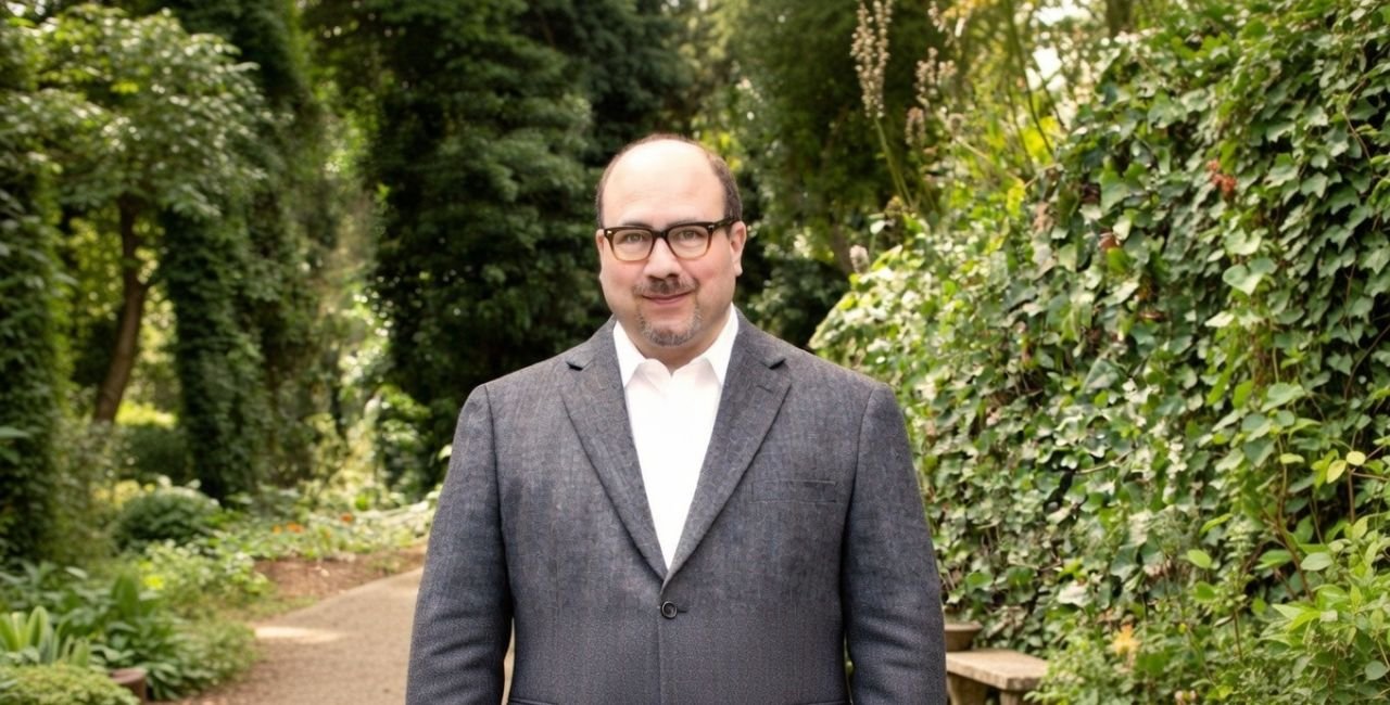 The History and Background of Craigslist