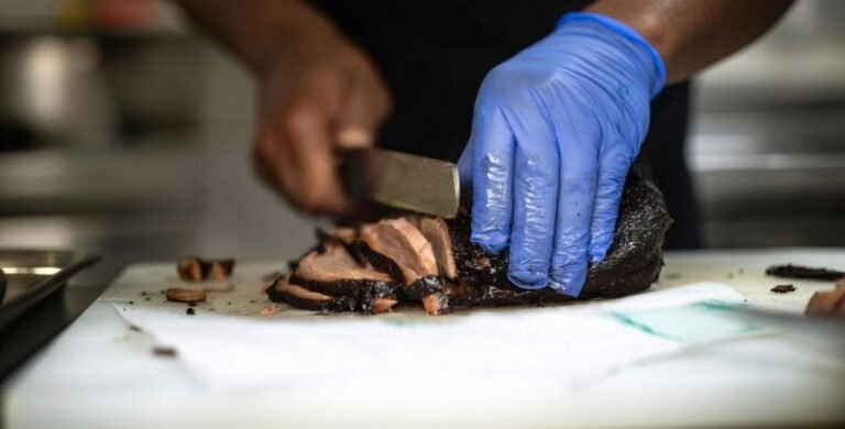 buzzie's bbq kerrville closed